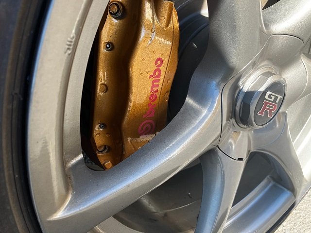 【低走行中古車】スカイラインGT-Rの最終形・R34について